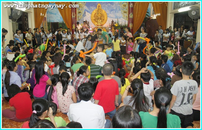 TP.HỒ CHÍ MINH:    Lung Linh Đêm Hội Trung Thu 2014