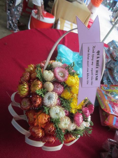 Gia đình Phật tử chùa Đại Phước với Hội chợ Mùa hiếu hạnh