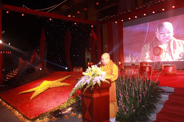 Quảng Ninh: Chùa Ba Vàng tổ chức lễ nhập linh 10 pho đại sách ghi danh các anh hùng liệt sỹ