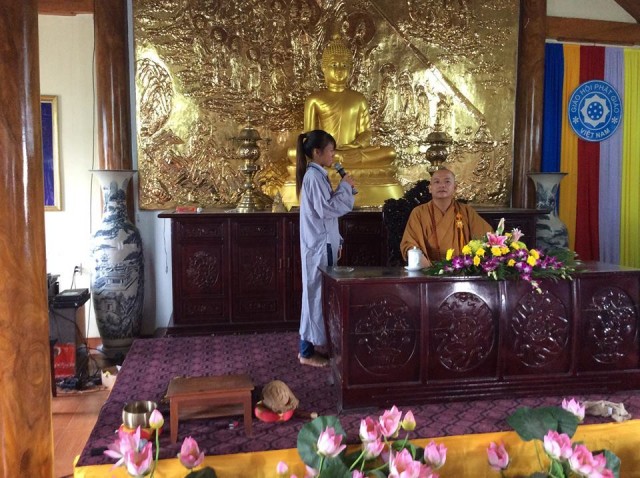 Thái Bình: Gần 300 bạn trẻ về chùa Từ Xuyên dự khóa tu “Một ngày an lạc”