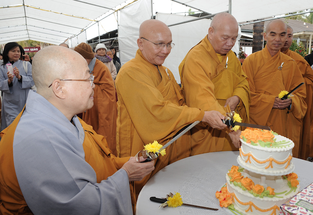 Thiền viện Vô Ưu, San Martin, California mừng 12 tuổi
