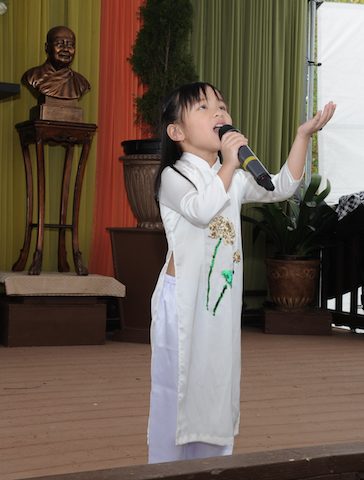 Thiền viện Vô Ưu, San Martin, California mừng 12 tuổi