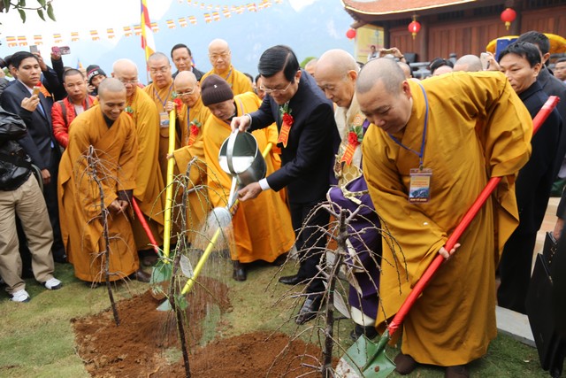 Cao Bằng: Chủ tịch nước Trương Tấn Sang dự khánh thành chùa Phật Tích Trúc Lâm Bản Giốc