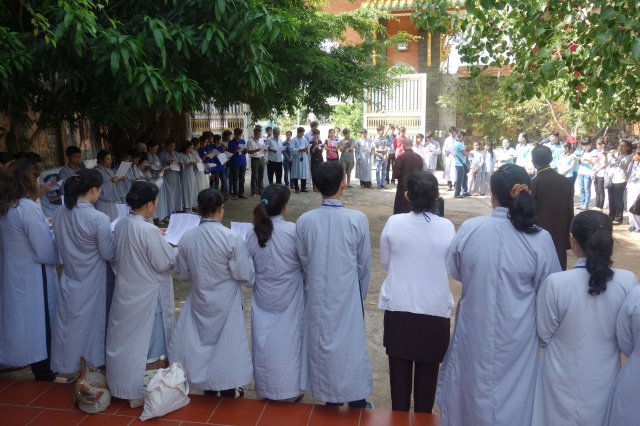 CLB Tuệ Đăng Thường Chiếu: Khóa tu Bụt ơi con đã trở về