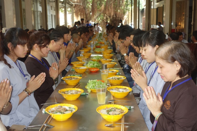 CLB Tuệ Đăng Thường Chiếu: Khóa tu Bụt ơi con đã trở về