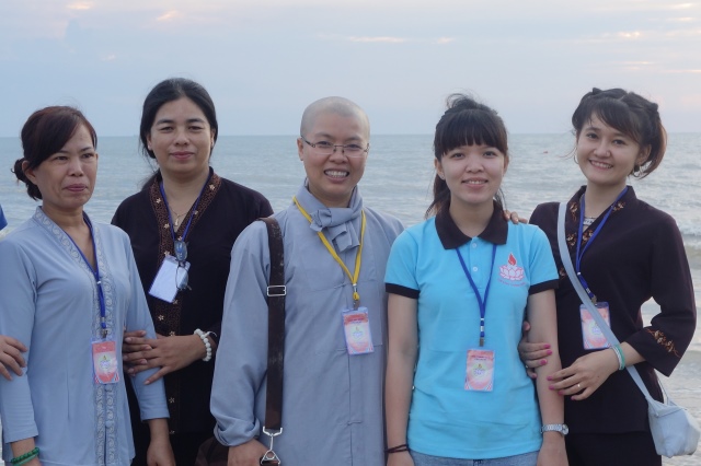 CLB Tuệ Đăng Thường Chiếu: Khóa tu Bụt ơi con đã trở về