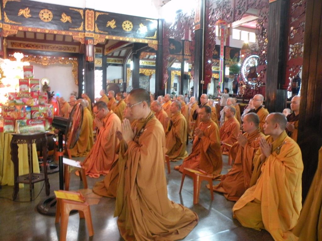 * Lễ Kỳ An Cho Sư Ông Làng Mai