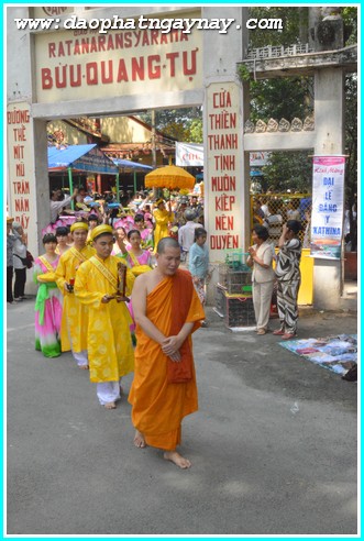 TP. HCM: Đại lễ dâng y Kathina PL 2558 tại tổ đình Bửu Quang