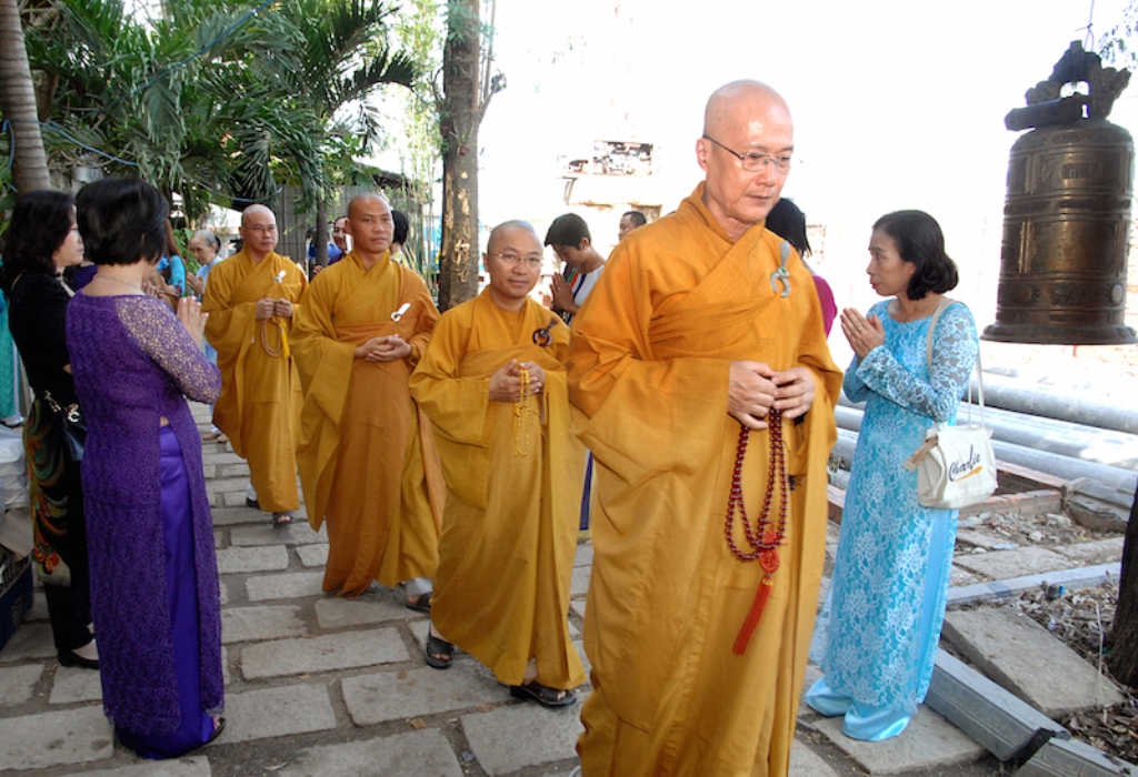 Lễ Hằng thuận đôi uyên ương Vũ Khánh và Kim Ngân