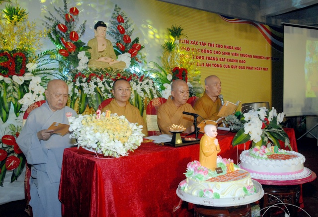 Chuỗi hoạt động nhân văn trong lễ kỷ niệm 30 năm xuất gia của TT. Thích Nhật Từ