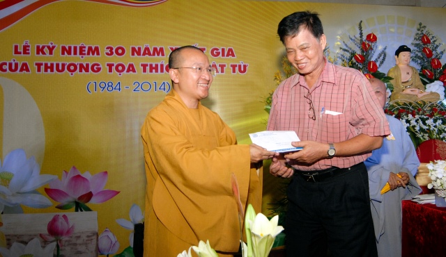 Chuỗi hoạt động nhân văn trong lễ kỷ niệm 30 năm xuất gia của TT. Thích Nhật Từ