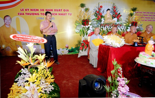 Chuỗi hoạt động nhân văn trong lễ kỷ niệm 30 năm xuất gia của TT. Thích Nhật Từ