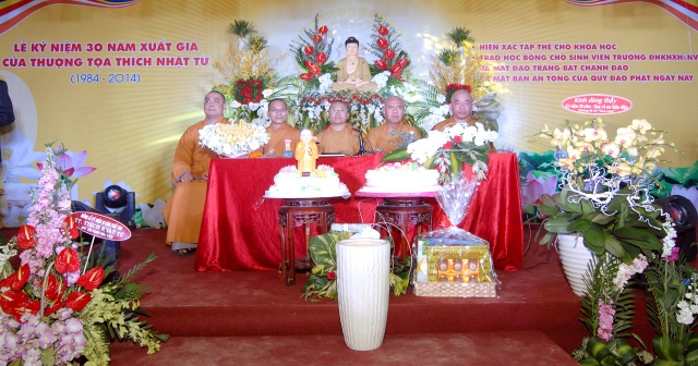 Chuỗi hoạt động nhân văn trong lễ kỷ niệm 30 năm xuất gia của TT. Thích Nhật Từ