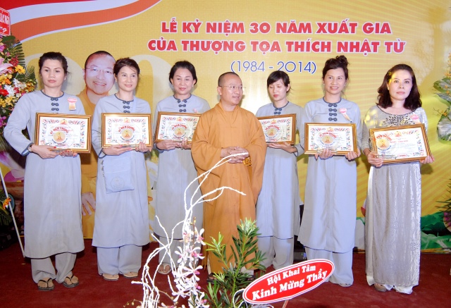 Chuỗi hoạt động nhân văn trong lễ kỷ niệm 30 năm xuất gia của TT. Thích Nhật Từ