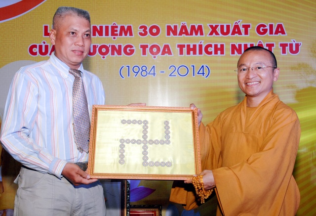 Chuỗi hoạt động nhân văn trong lễ kỷ niệm 30 năm xuất gia của TT. Thích Nhật Từ