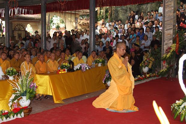 Hà Nam: Lễ Công Bố Quyết Định Bổ Nhiệm Trị Trì- Khánh Thành Lầu Chuông chùa Trinh Sơn