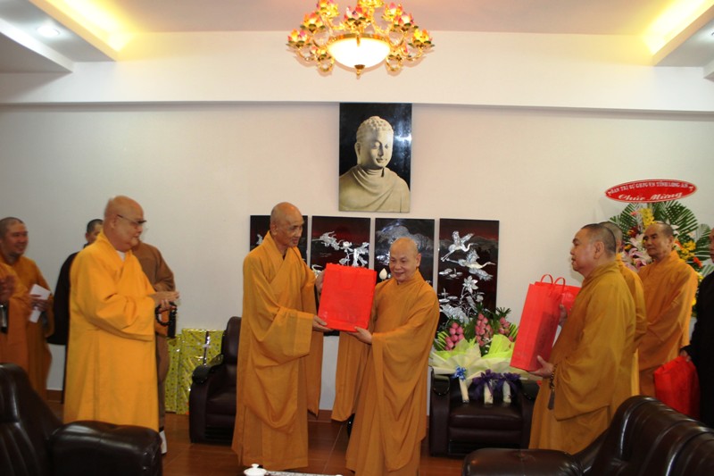 Đồng Tháp: Phật Giáo Đồng Tháp Chúc Mừng HT. Thích Thiện Nhơn Suy Cử Quyền Chủ Tịch HĐTS