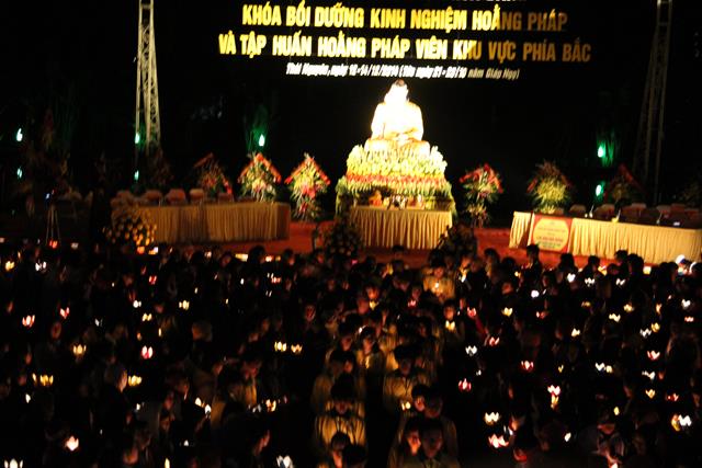 Thái Nguyên: Hồ Núi Cốc Phật Tử Quy Y Tam Bảo- Truyền Tuệ Đăng