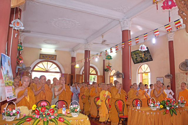 Bình Định: Tịnh Xá Ngọc Duyên G.Đ III Hệ Phái Khất Sĩ       Kỷ Niệm ngày Khánh Đản lần thứ 92 Tổ Sư Minh Đăng Quang