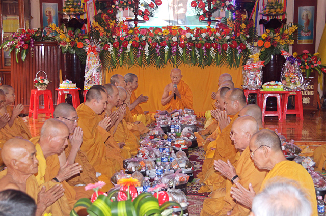 Bình Định: Tịnh Xá Ngọc Duyên G.Đ III Hệ Phái Khất Sĩ       Kỷ Niệm ngày Khánh Đản lần thứ 92 Tổ Sư Minh Đăng Quang