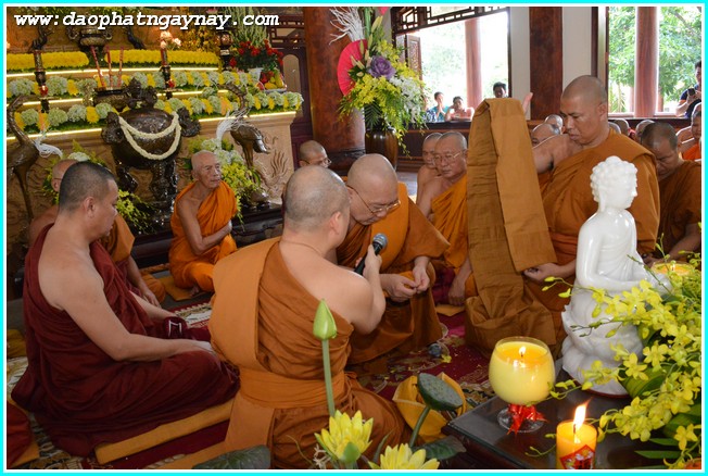TP. HCM: Chùm ảnh lễ dâng y Kathina PL 2558 tại Xá Lợi Phật Đài