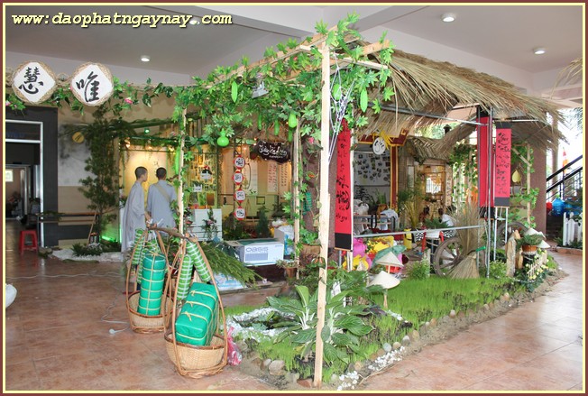 Chùm ảnh: Sẵn sàng cho lễ kỷ niệm 25 năm thành lập Trường Trung Cấp Phật Học TP. HCM (1989 - 2014)