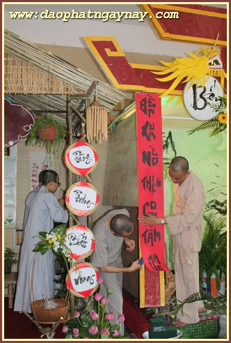 Chùm ảnh: Sẵn sàng cho lễ kỷ niệm 25 năm thành lập Trường Trung Cấp Phật Học TP. HCM (1989 - 2014)