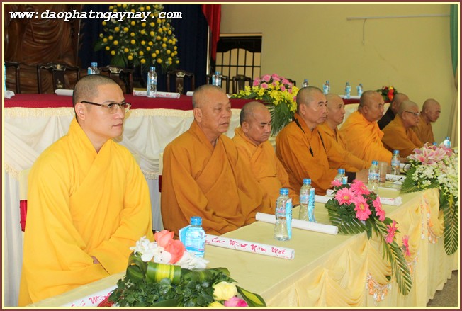 Bình Dương: Lễ Ra Mắt Tân Ban Giám Giám Hiệu Trường Trung Cấp Phật Học Tỉnh Bình Dương