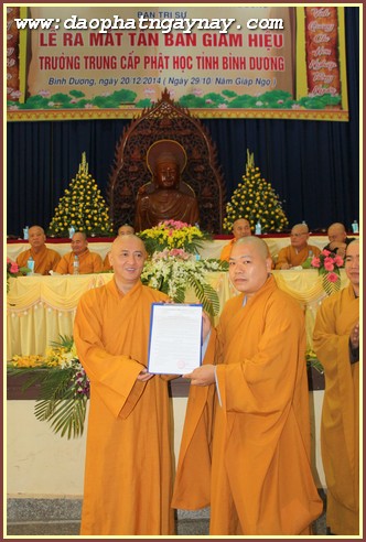 Bình Dương: Lễ Ra Mắt Tân Ban Giám Giám Hiệu Trường Trung Cấp Phật Học Tỉnh Bình Dương