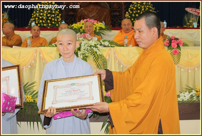 Bình Dương: Lễ Ra Mắt Tân Ban Giám Giám Hiệu Trường Trung Cấp Phật Học Tỉnh Bình Dương