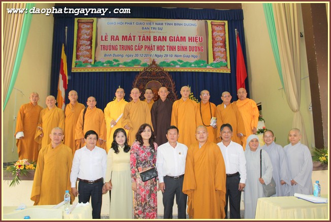 Bình Dương: Lễ Ra Mắt Tân Ban Giám Giám Hiệu Trường Trung Cấp Phật Học Tỉnh Bình Dương