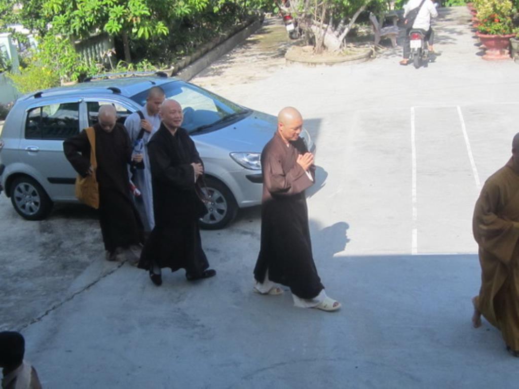 Chuyến hoằng pháp của TT.Thích Thiện Thuận và TT.Thích Hạnh Bảo tại Khánh Hòa