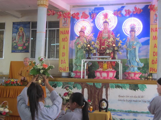 Chùa Lộc Thọ tổ chức khóa tu Bát quan trai lần 9