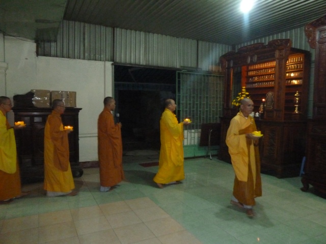 TP. HCM: Đêm hoa đăng lễ vía Quán Thế Âm Bồ Tát tại chùa An Linh