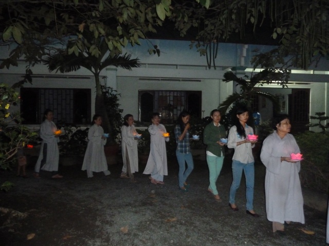 TP. HCM: Đêm hoa đăng lễ vía Quán Thế Âm Bồ Tát tại chùa An Linh