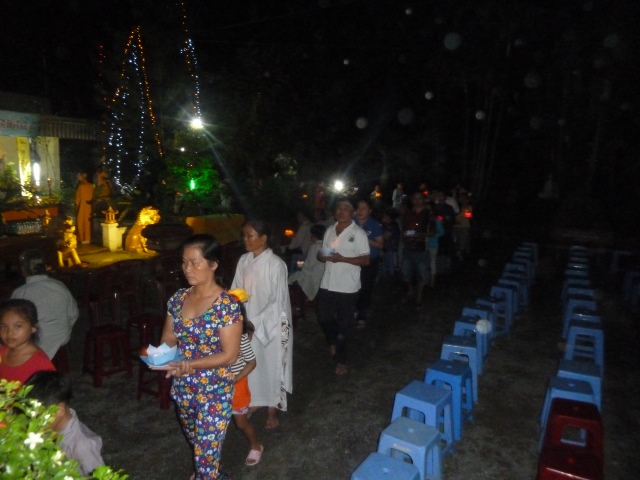 TP. HCM: Đêm hoa đăng lễ vía Quán Thế Âm Bồ Tát tại chùa An Linh