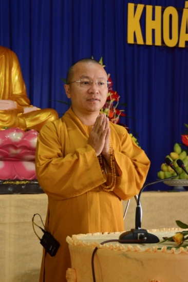 TT Thích Nhật Từ thuyết giảng trong ngày tu an lạc tại chùa Cổ Am