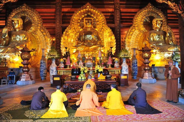 Ninh Bình: TW GHPGVN thành kính tưởng niệm Cố Đại lão HT Thích Thanh Tứ