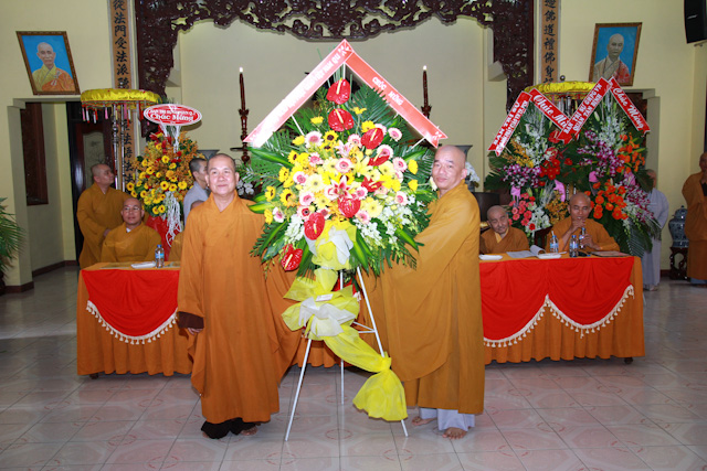 TP.HCM: Phật giáo quận 10 Tổng kết công tác Phật sự năm 2014