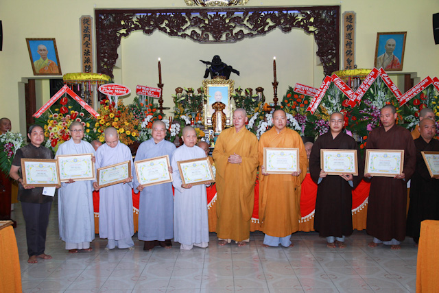 TP.HCM: Phật giáo quận 10 Tổng kết công tác Phật sự năm 2014