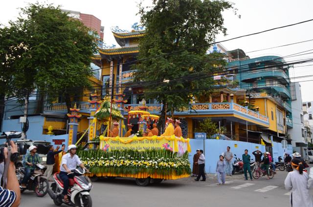 Khánh Hòa: Lễ thỉnh Giác linh HT.Thích Trí Hải Yết Phật - Triều Tổ