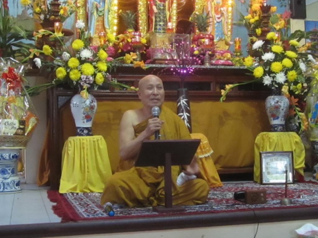 Đạo tràng bát quan trai tịnh xá Ngọc Pháp