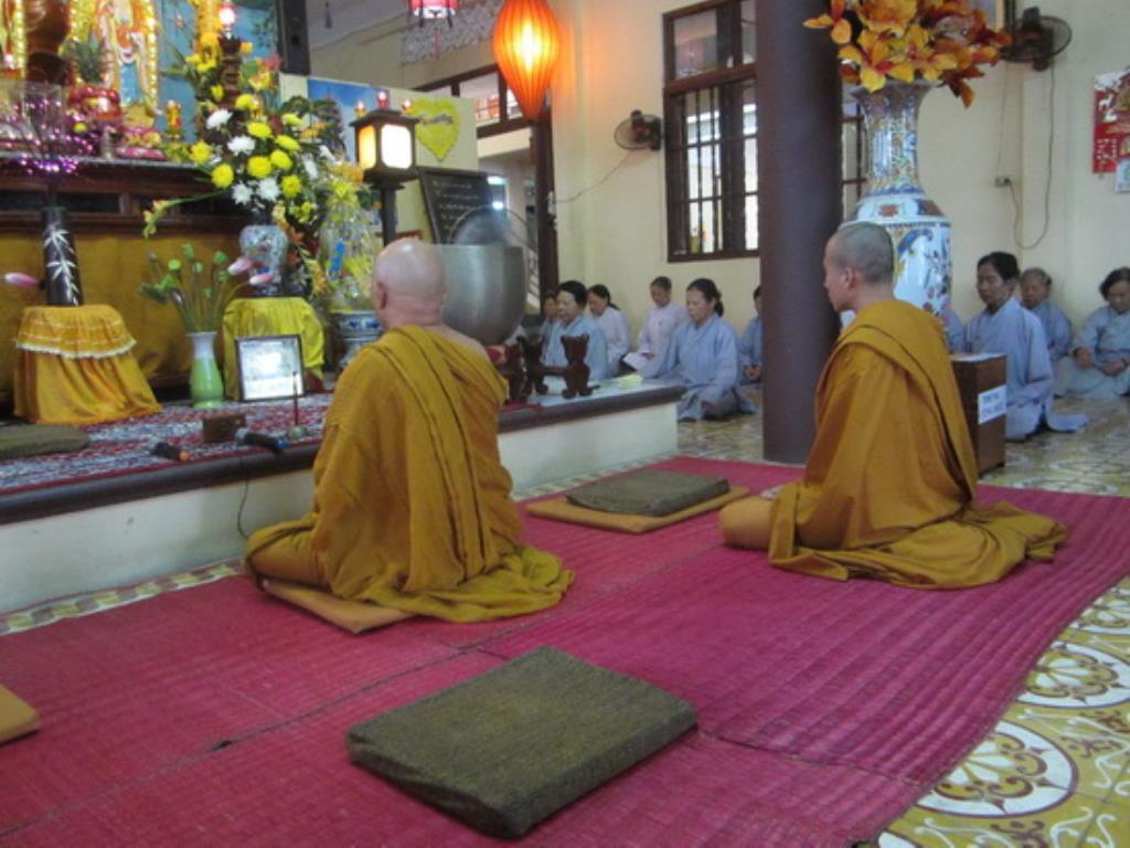 Đạo tràng bát quan trai tịnh xá Ngọc Pháp