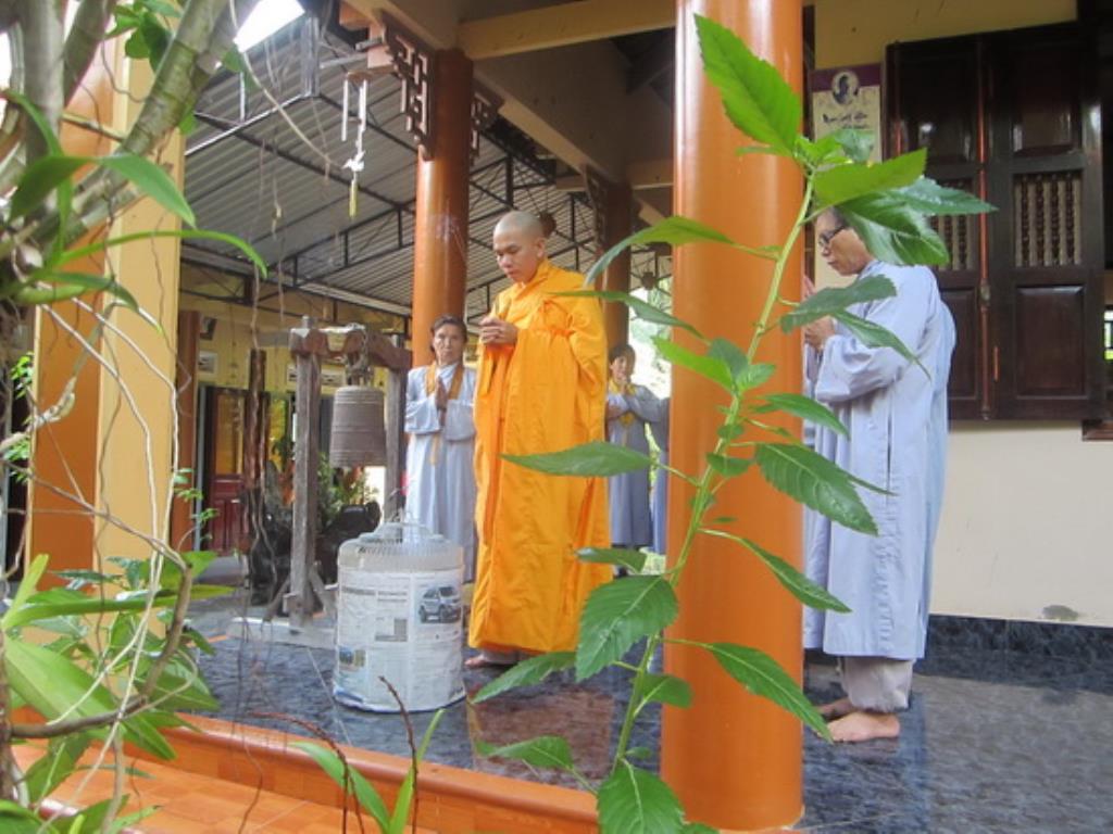 Một ngày tu tập Bát quan trai giới tại Tổ đình Thiên Bửu