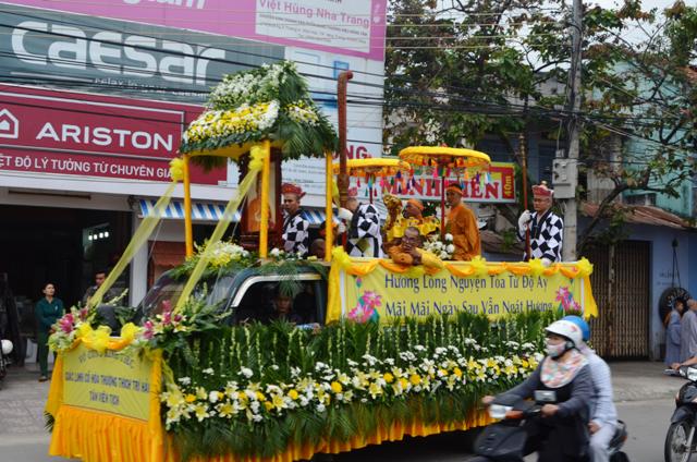 Khánh Hòa: Lễ Cung tống kim quan HT.Thích Trí Hải Trà tỳ