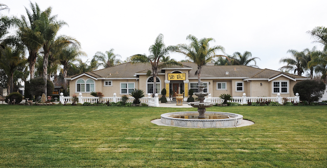 Thiền viện Vô Ưu, California, Hoa Kỳ -  điểm đến đầu năm 2015 của hai nhà thư pháp  Thích Giác Thiện, Thích Nhuận Pháp.