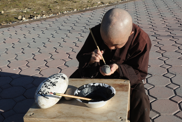 Thiền viện Vô Ưu, California, Hoa Kỳ -  điểm đến đầu năm 2015 của hai nhà thư pháp  Thích Giác Thiện, Thích Nhuận Pháp.