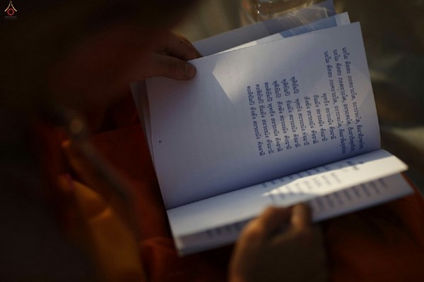 Thái Lan: Hình ảnh Lễ Truyền trao Giới pháp tại Tu viện Wat Phra Dhammakaya