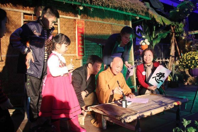 Thái Bình: Không khí đón xuân tại chùa Từ Xuyên