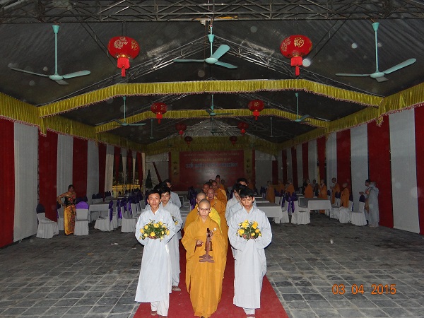 Vĩnh Phúc: Lung Linh Lễ Hôi Hoa Đăng Tây Thiên 2015